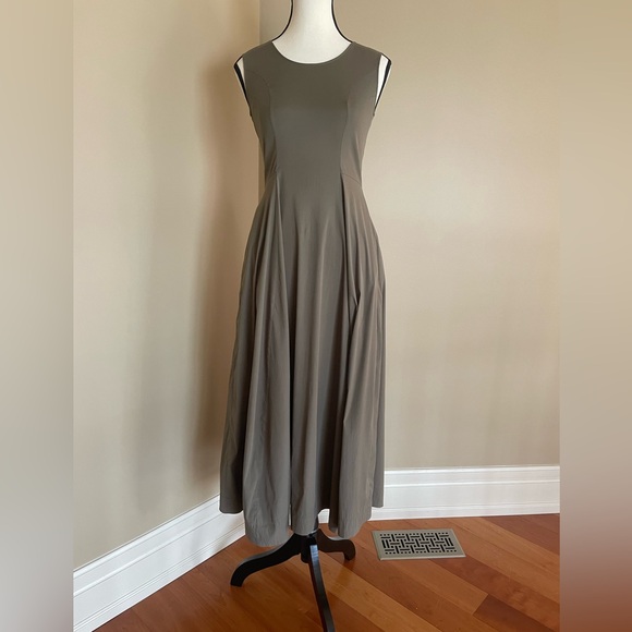 COS Dresses & Skirts - Like new COS maxi dress